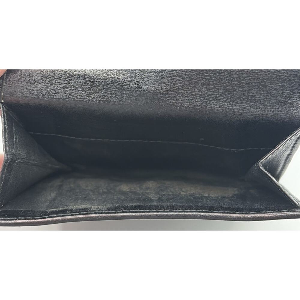 GUCCI GG LOGO BLACK LEATHER/CANVAS COMPACT BIFOLD WALLET W/BUCKLE CLOSURE RARE - Picture 6 of 16